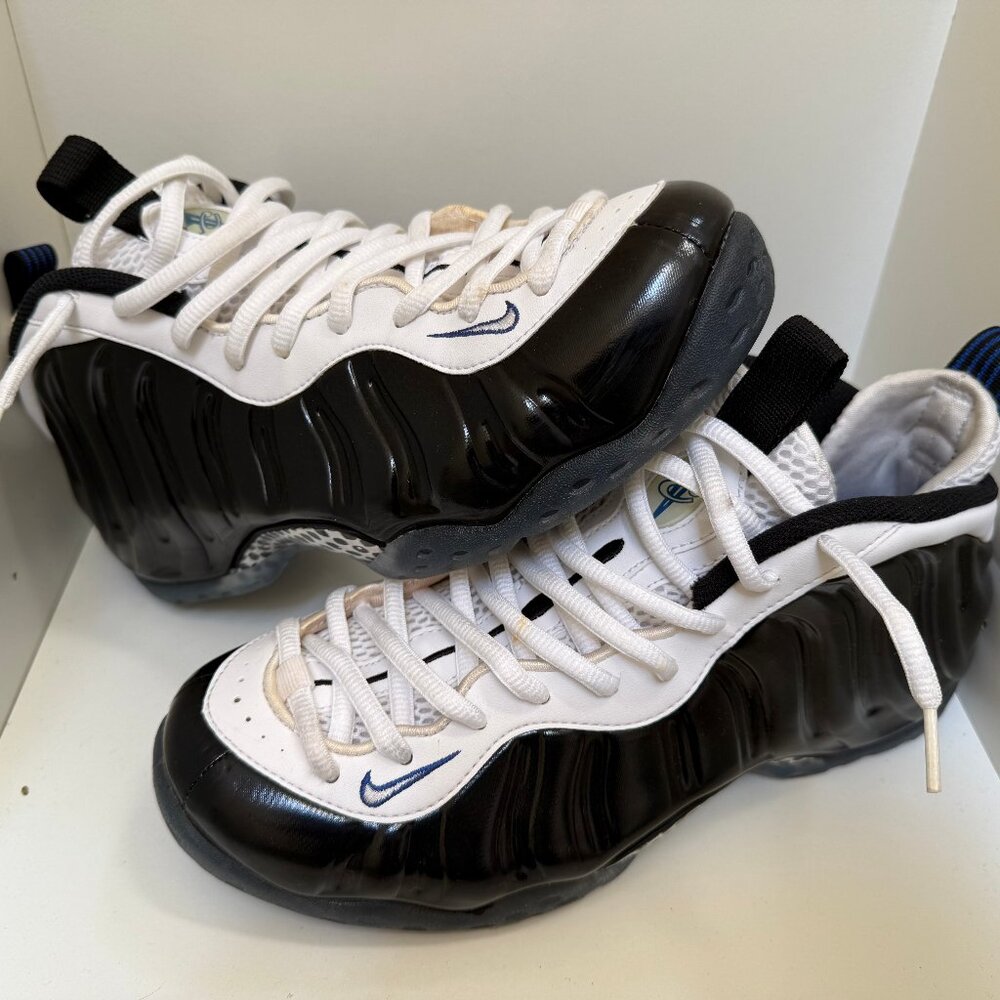 USED - Nike Air Foamposite One Concords size 9.5 brand new 2014